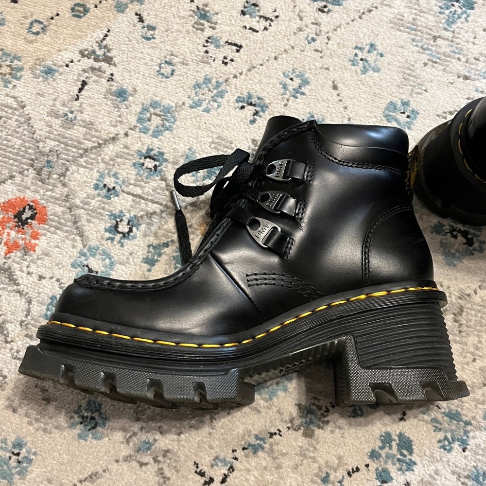 Dr. Martens Black Corran 3-Eye Atlas Leather Heeled Boots - Picture 10 of 17